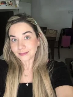 Lívia Terra Póvoas De Carvalho