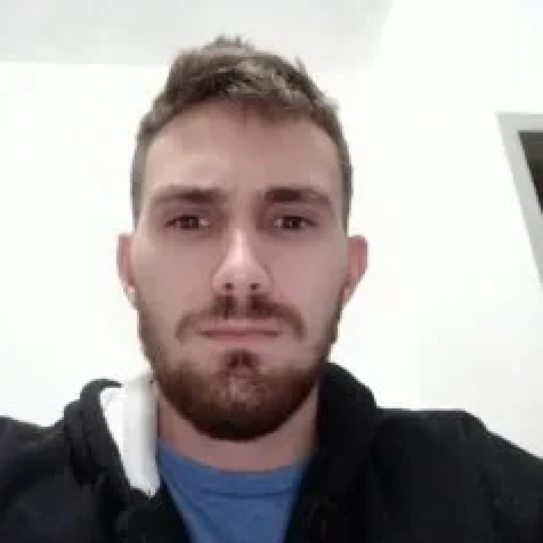 Sílvio Henrique De Castro Dutra E Silveira